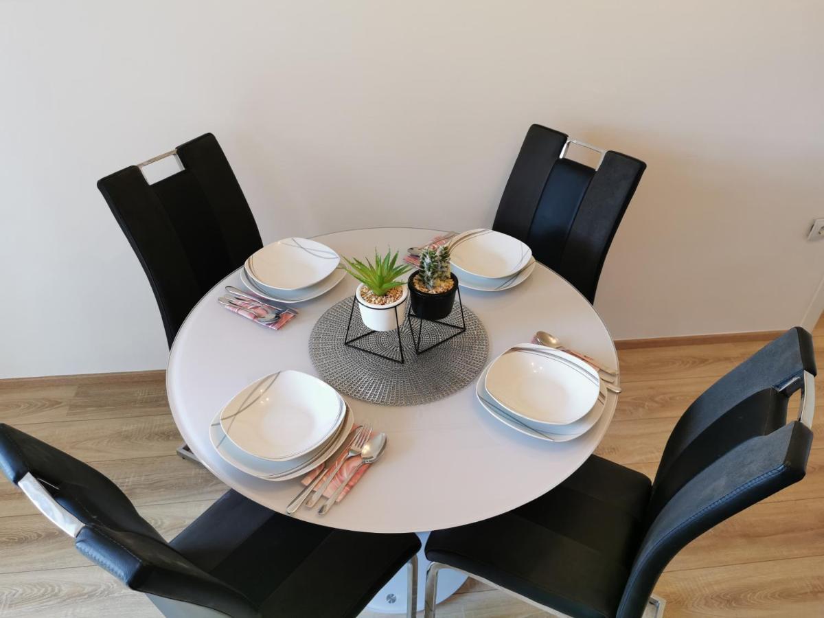 Appartement Leona *