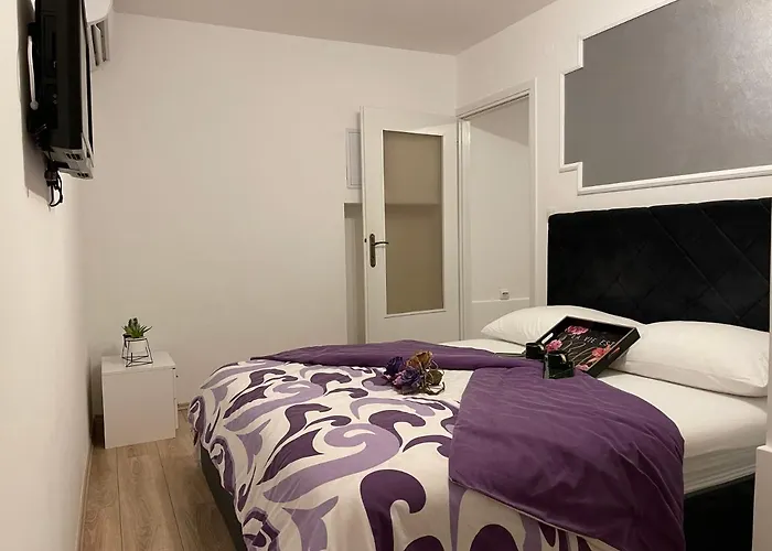Apartment Leona